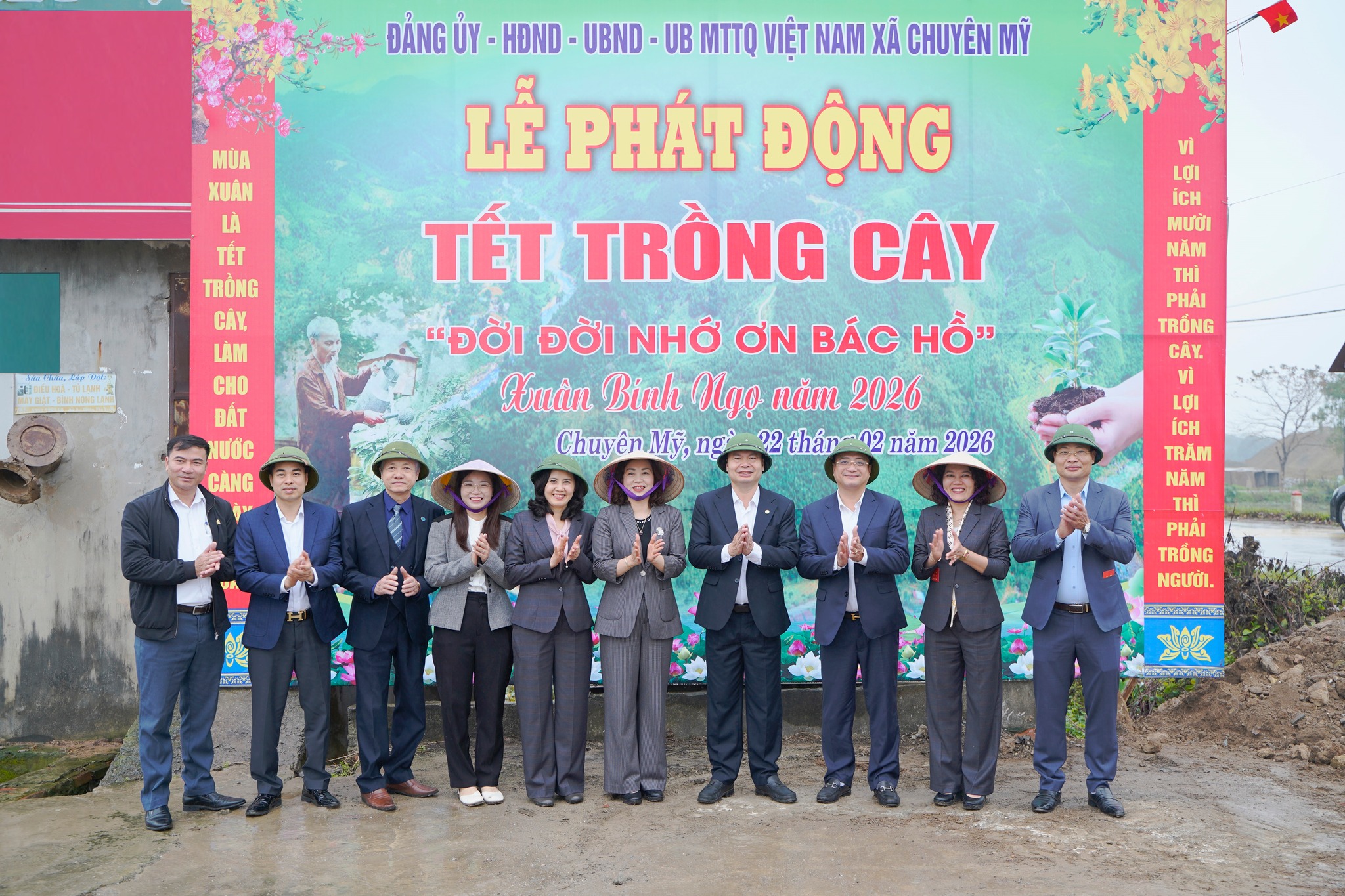 Xã Chuyên Mỹ phát động Tết trồng cây Xuân Bính Ngọ 2026, đặt mục tiêu trồng hơn 2.160 cây xanh ngay từ đầu năm