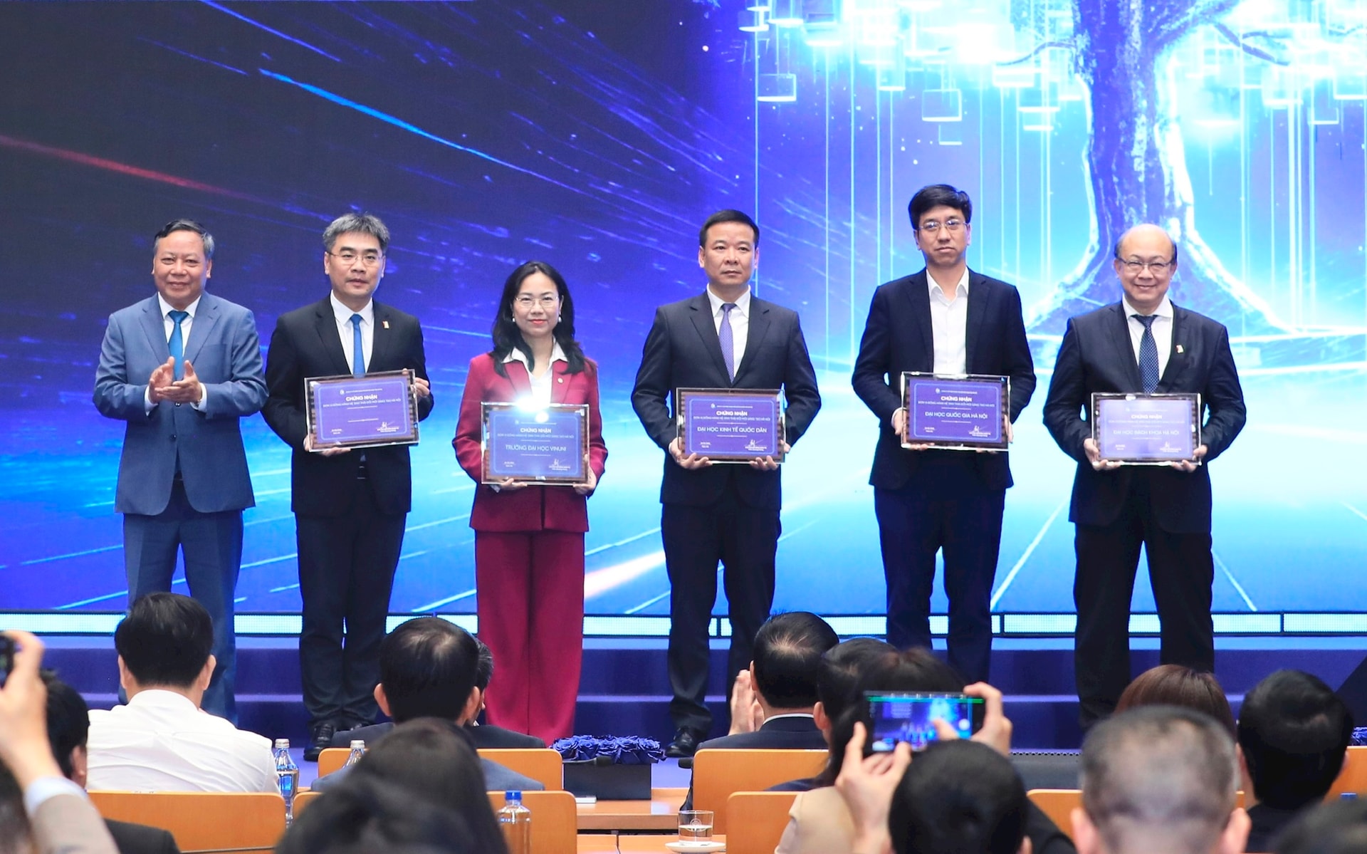 Chính thức ra mắt Công ty cổ phần Trung tâm đổi mới sáng tạo Hà Nội