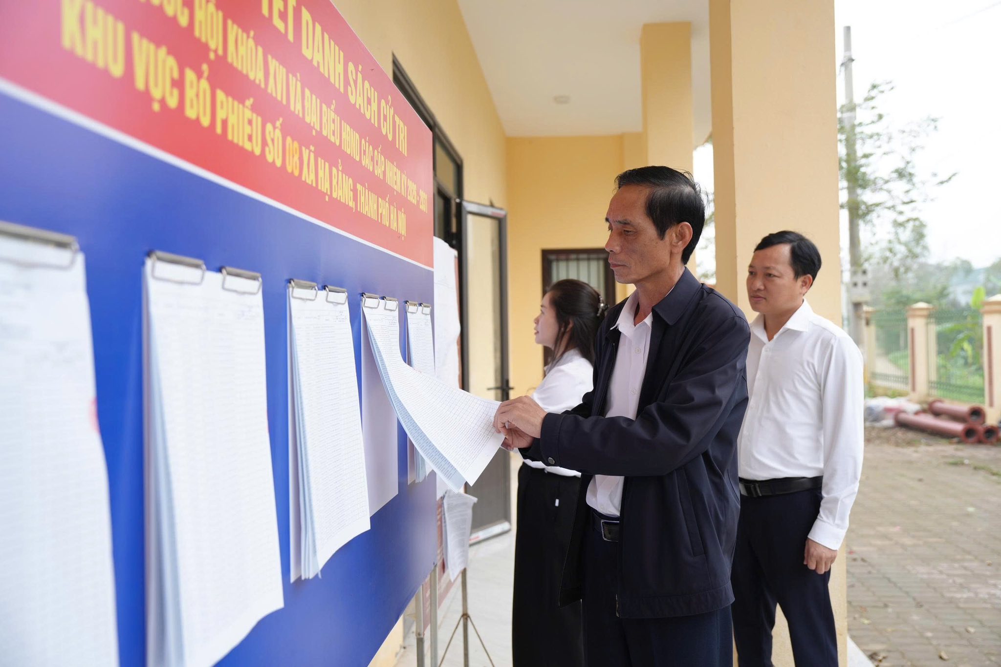 Xã Hạ Bằng rà soát toàn diện công tác chuẩn bị bầu cử, bảo đảm đồng bộ, đúng luật, an toàn