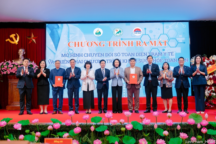 Ra mắt mô hình trạm y tế chuyển đổi số toàn diện: Hà Nội tăng tốc chăm sóc sức khỏe ngay từ tuyến cơ sở