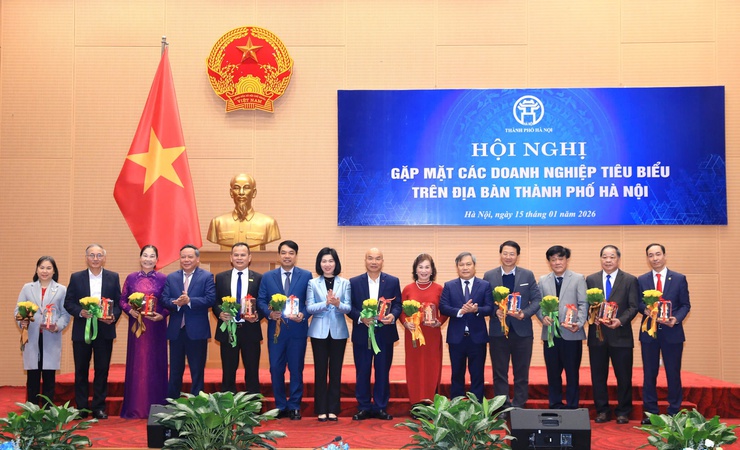 Hà Nội kích hoạt động lực doanh nghiệp: Cam kết hành động mạnh mẽ, mở đường tăng trưởng hai con số