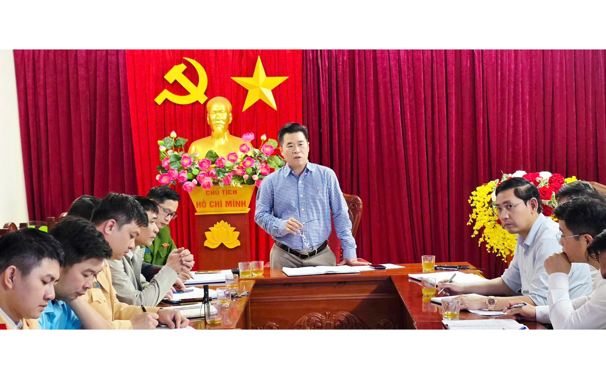 Xã Hát Môn quyết liệt xóa “điểm nghẽn” an toàn giao thông trong khu dân cư