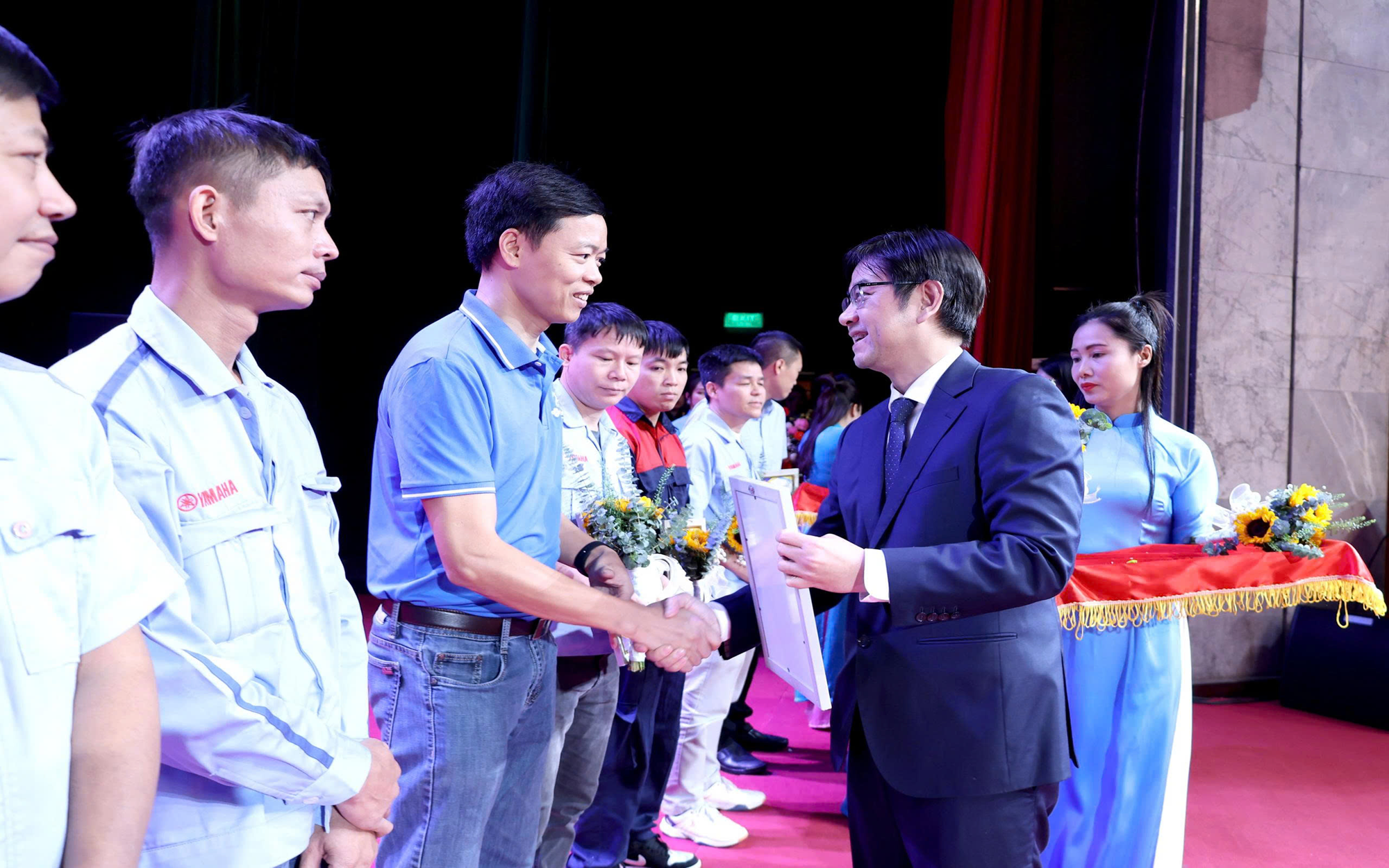 Công đoàn Thủ đô phát động thi đua 2026, thúc đẩy đổi mới sáng tạo và chuyển đổi số trong CNVCLĐ