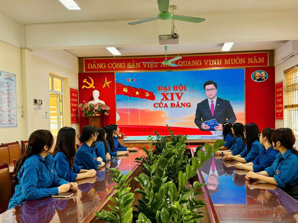 Tuổi trẻ phường Yên Hòa lan tỏa hành động đẹp, thiết thực chào mừng Đại hội XIV của Đảng