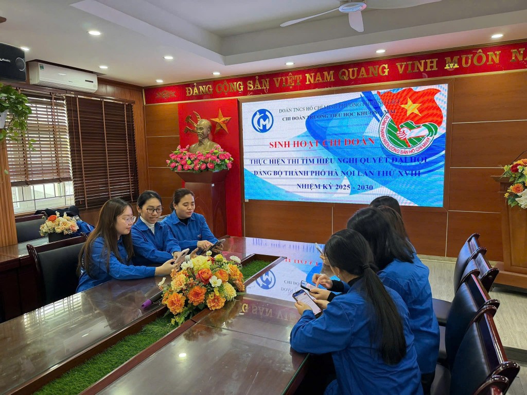 Tuổi trẻ Thủ đô xung kích chuyển đổi số, xây dựng văn minh đô thị chào mừng Đại hội XIV của Đảng