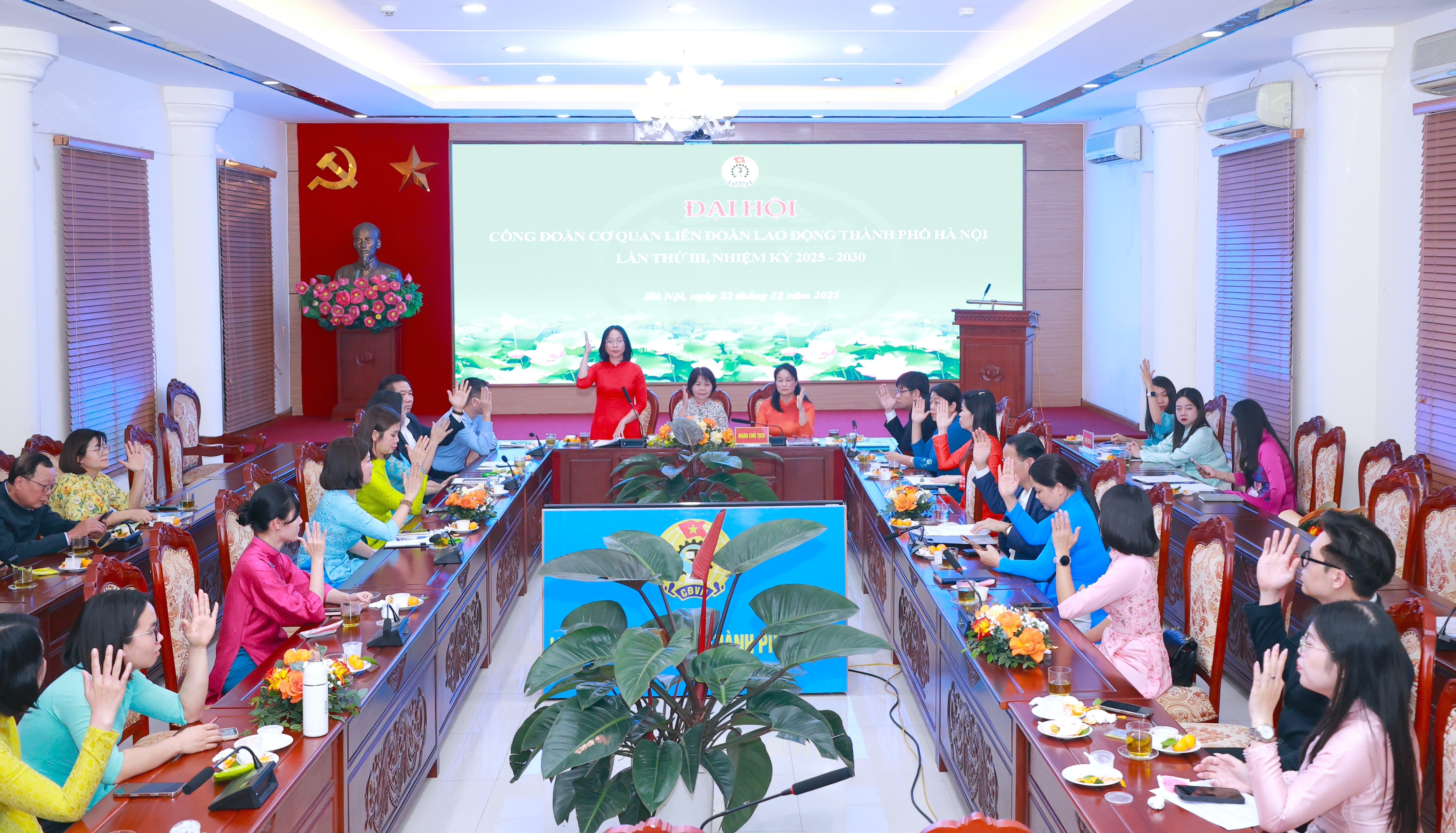 Tổ chức thành công Đại hội Công đoàn Cơ quan Liên đoàn Lao động thành phố Hà Nội lần thứ III