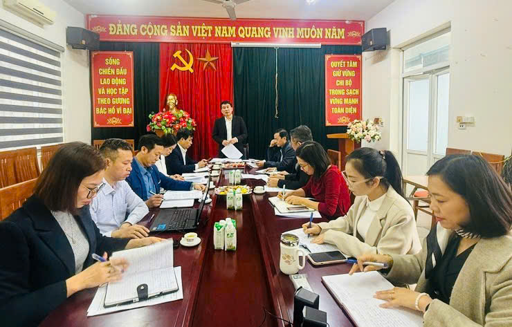 HĐND xã Liên Minh giám sát việc triển khai Nghị quyết số 57-NQ/TW về phát triển khoa học, công nghệ và chuyển đổi số