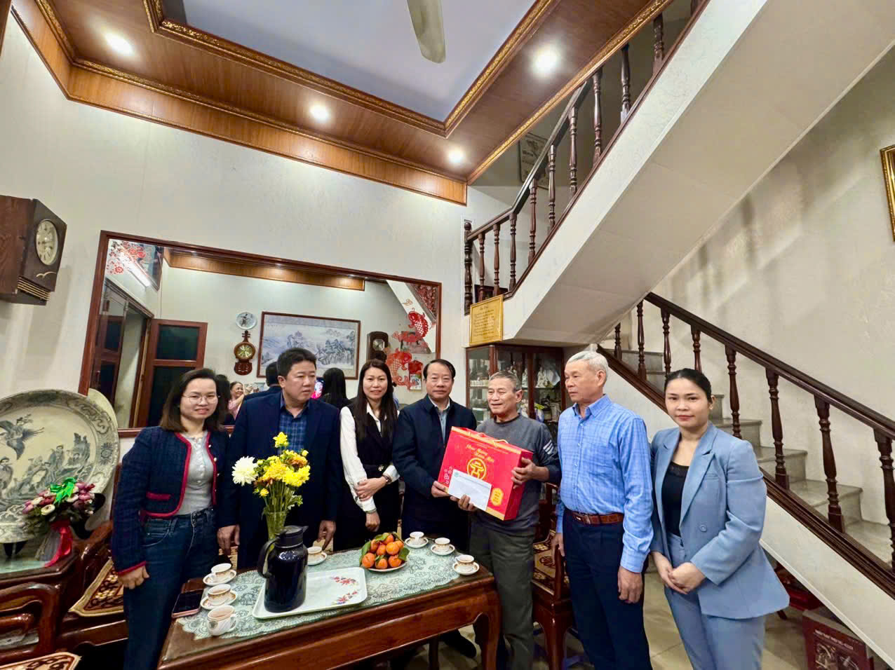 Phường Văn Miếu - Quốc Tử Giám chăm lo Tết Bính Ngọ 2026 cho các đối tượng chính sách và người dân