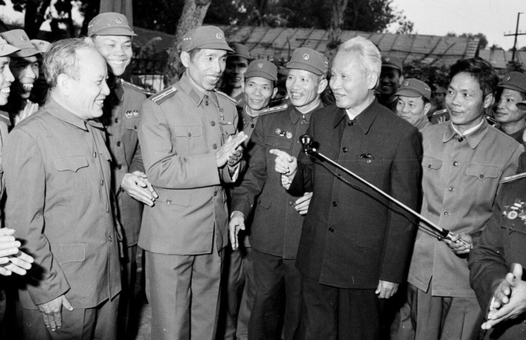 Đẩy mạnh tuyên truyền kỷ niệm 120 năm Ngày sinh đồng chí Phạm Văn Đồng