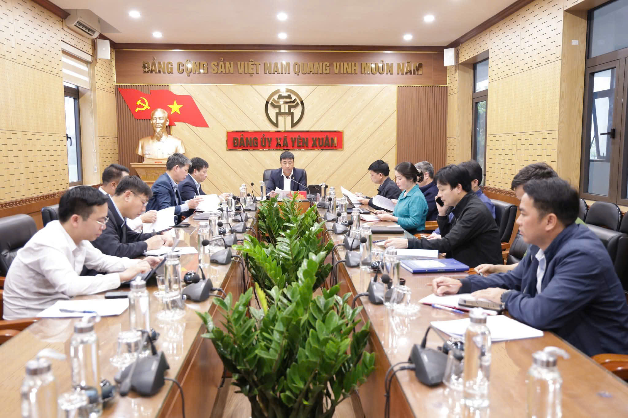Đảng ủy xã Yên Xuân nghe báo cáo, chỉ đạo công tác chuẩn bị bầu cử