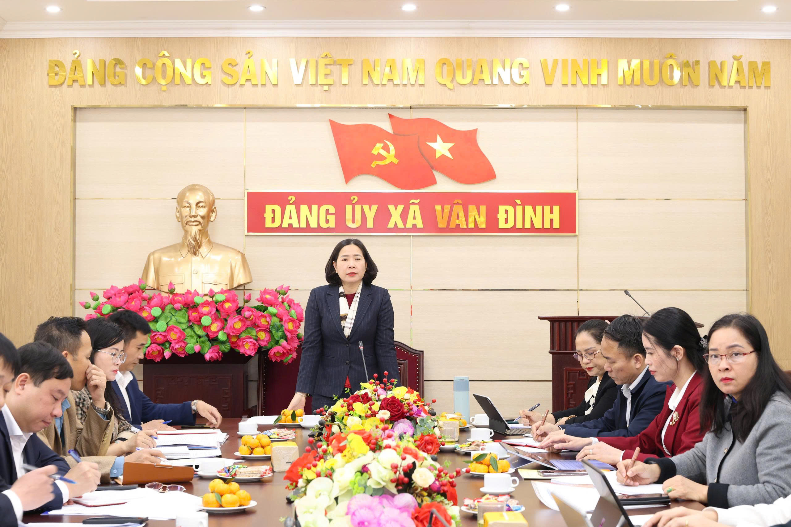 Tăng cường công tác nắm bắt tình hình, chủ động mọi tình huống, tuyên truyền, vận động cử tri tích cực tham gia bầu cử