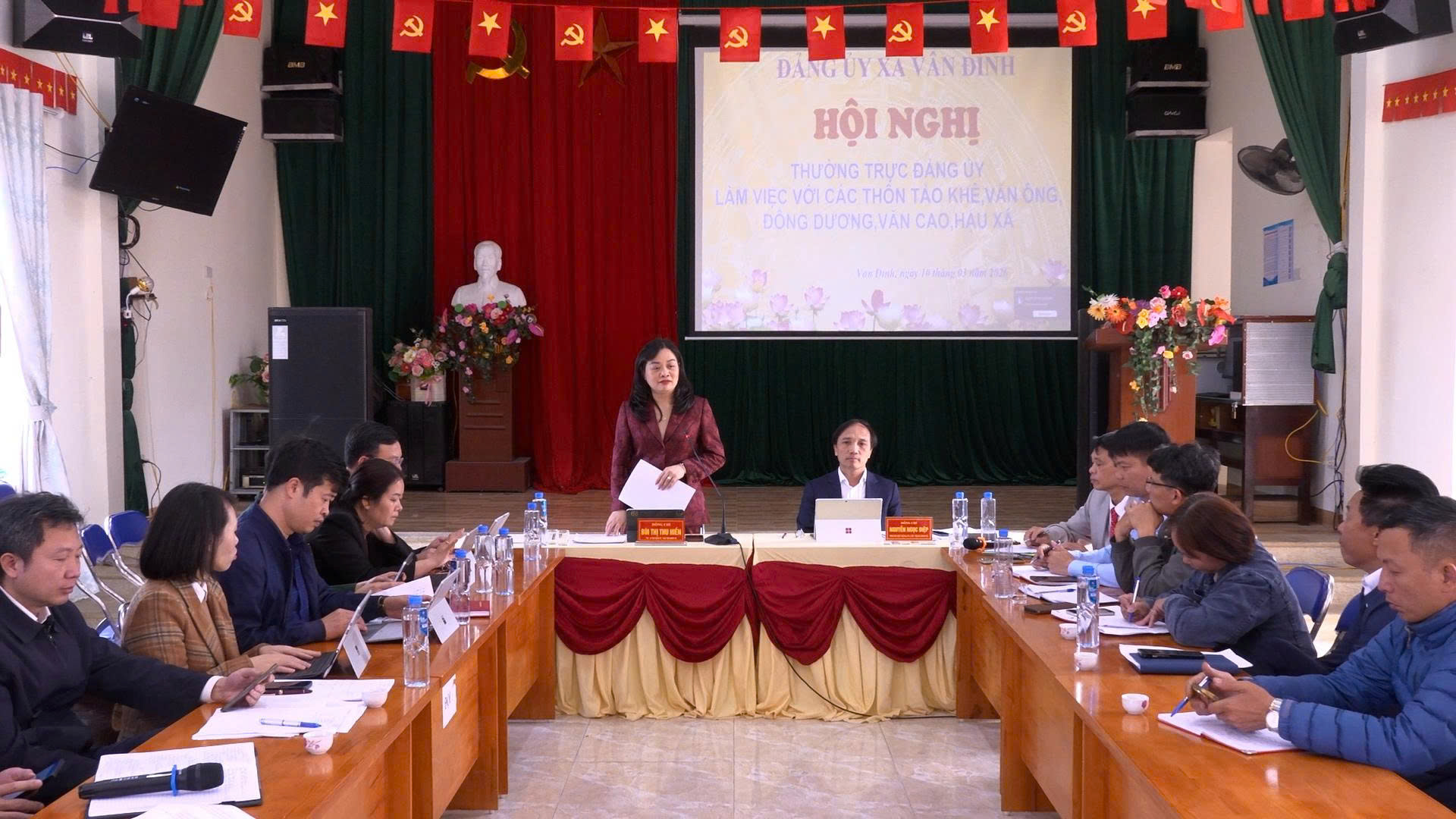 Thường trực Đảng ủy xã Vân Đình làm việc với các thôn Văn Ông, Văn Cao, Tảo Khê, Hậu Xá, Đông Dương