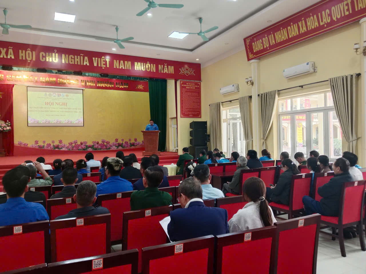 Xã Hòa Lạc sôi nổi hội nghị mạn đàm tiểu sử các ứng cử viên đại biểu Quốc hội và HĐND các cấp