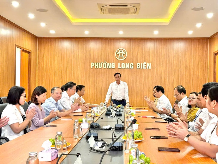 Phường Long Biên siết chặt kỷ cương, nâng cao hiệu quả thực hiện nhiệm vụ từ công tác theo dõi, đôn đốc