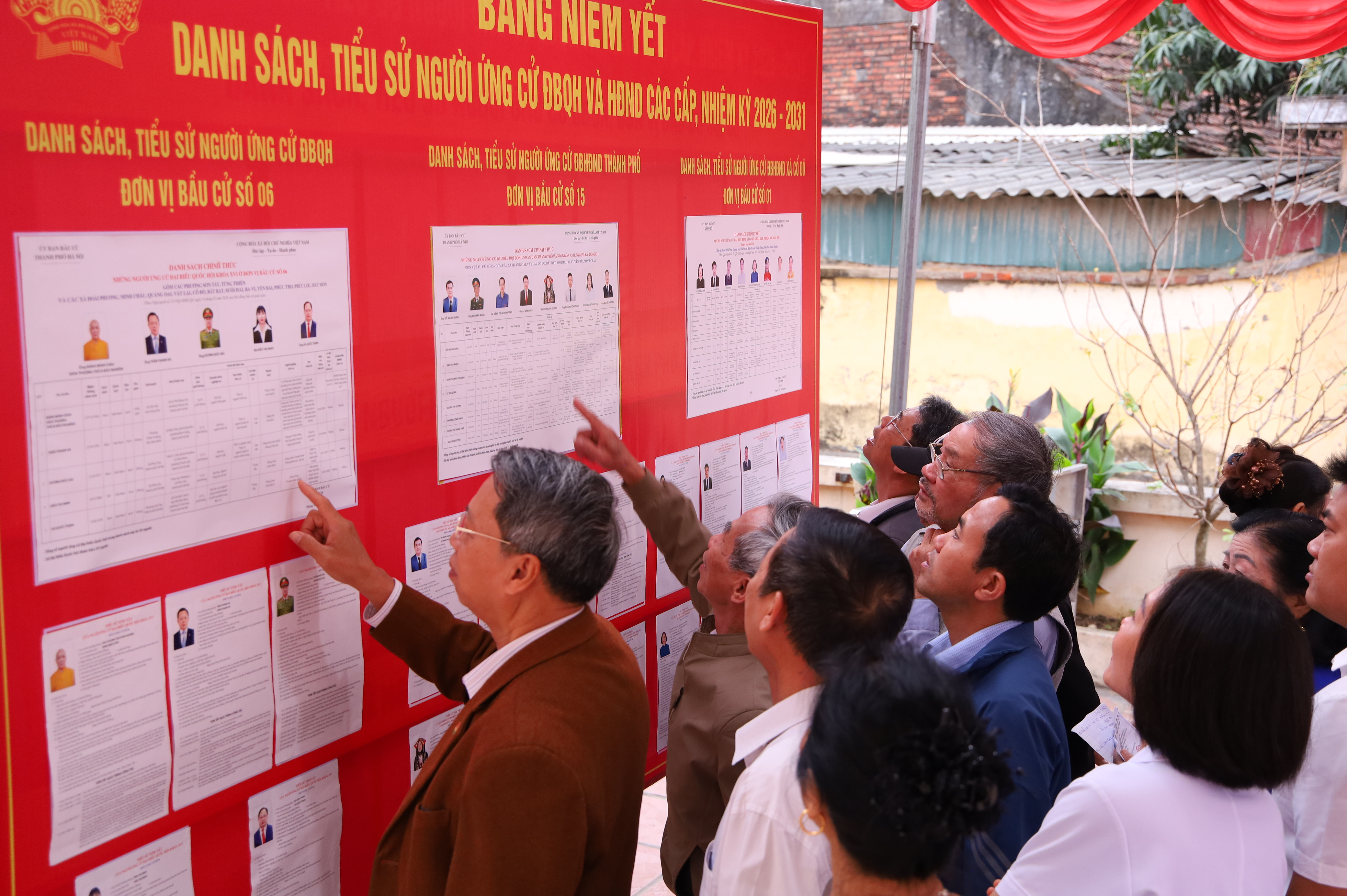 Xã Cổ Đô hoàn thành bầu cử với tỷ lệ cử tri tham gia đạt 99,85%, khẳng định sức mạnh đại đoàn kết toàn dân