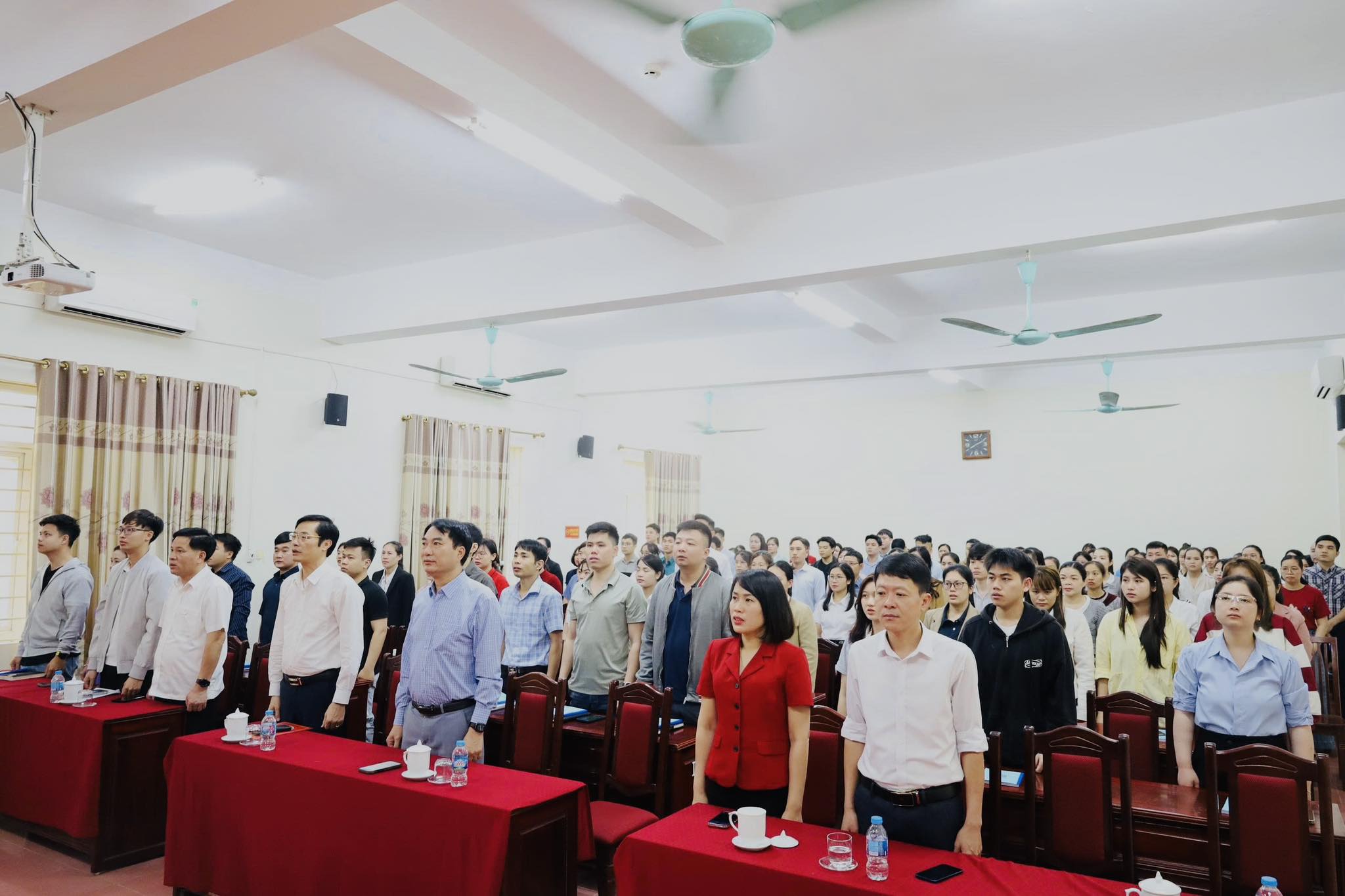 Bồi dưỡng lý luận, tạo nguồn cho phát triển đảng viên