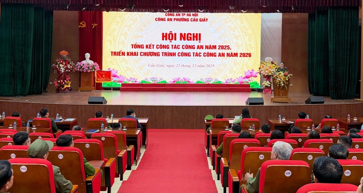 Công an phường Cầu Giấy phát động thi đua “Vì an ninh Tổ quốc” 2026, quyết tâm giữ vững địa bàn an toàn, ổn định