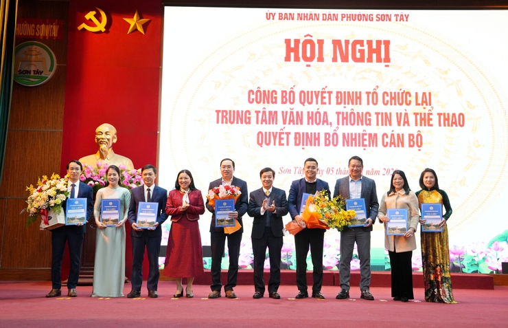 Phường Sơn Tây kiện toàn bộ máy, thành lập Trung tâm Dịch vụ tổng hợp, nâng cao hiệu quả hoạt động đơn vị sự nghiệp