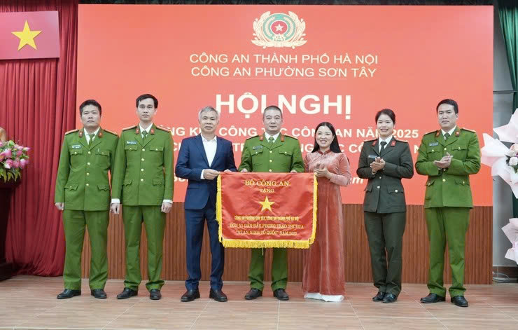 Công an phường Sơn Tây giữ vững vai trò nòng cốt, dẫn đầu phong trào “Vì an ninh Tổ quốc” năm 2025