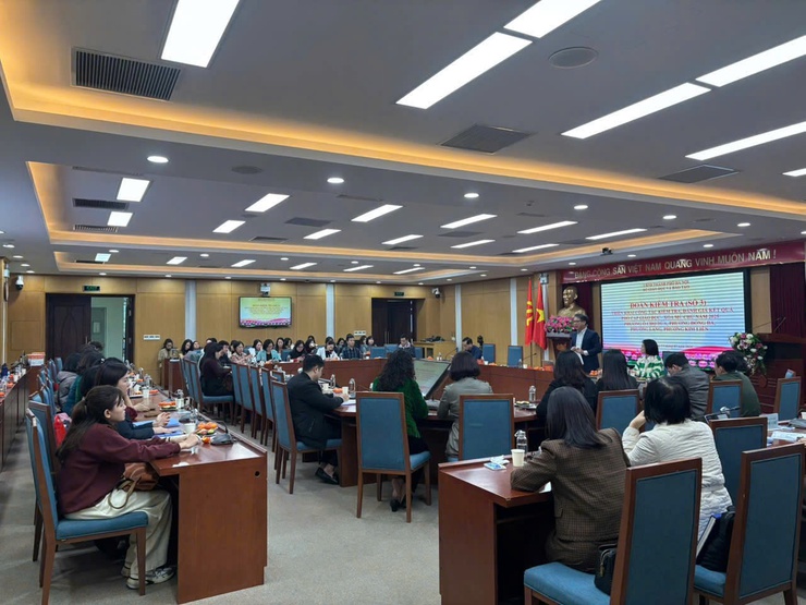 Phường Ô Chợ Dừa giữ vững kết quả phổ cập giáo dục, tiếp tục nâng cao chất lượng dữ liệu và tuyên truyền xóa mù chữ