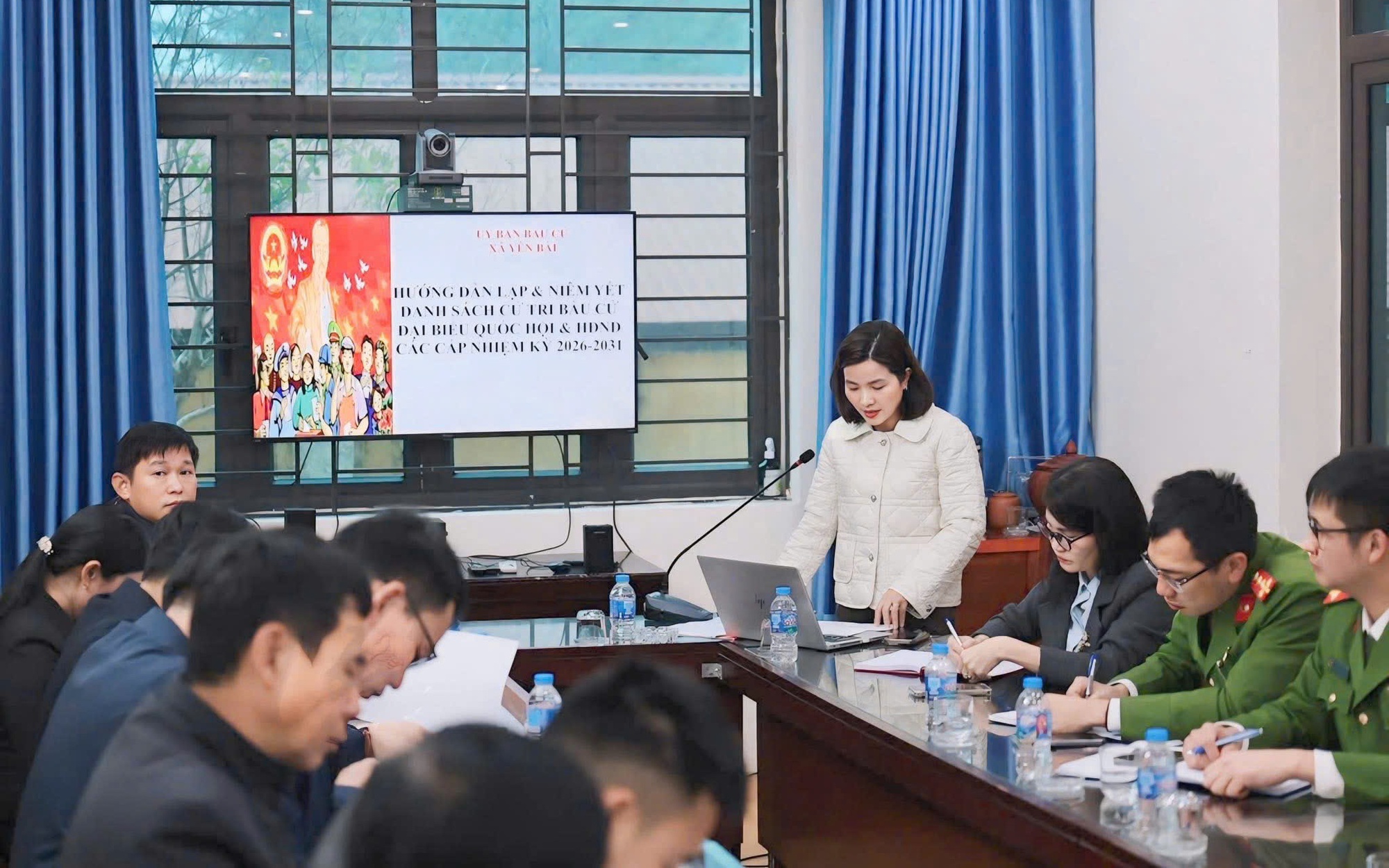 Uỷ ban bầu cử xã Yên Bài siết chặt rà soát cử tri, bảo đảm dữ liệu chính xác phục vụ bầu cử nhiệm kỳ 2026-2031