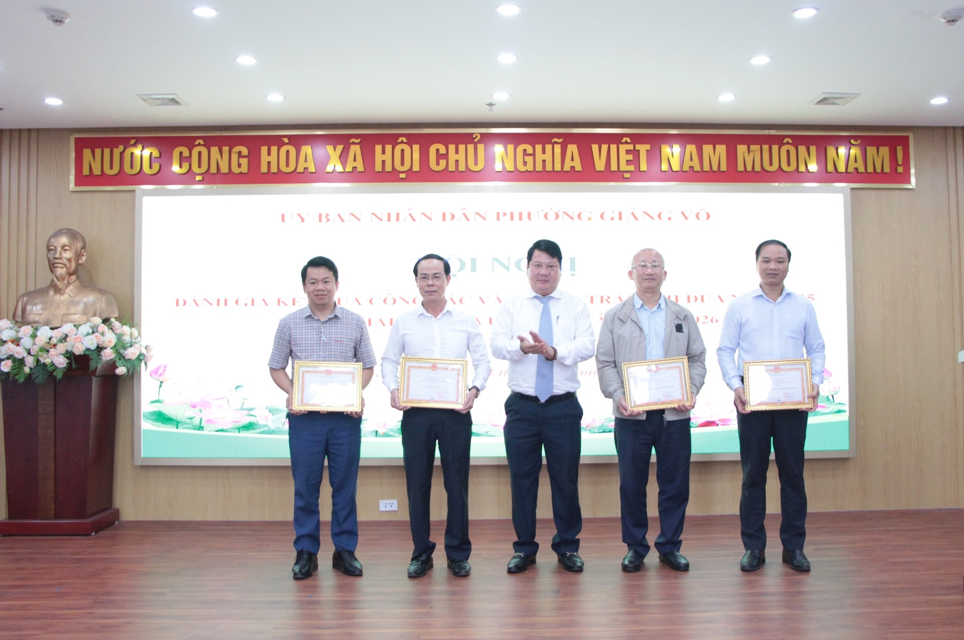 Phường Giảng Võ tăng tốc thi đua năm 2026, giữ vững đà phát triển trong mô hình chính quyền địa phương hai cấp