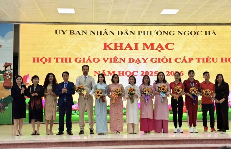 Phường Ngọc Hà khai mạc Hội thi giáo viên dạy giỏi tiểu học, lan tỏa phong trào đổi mới giáo dục từ cơ sở