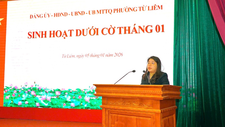 Phường Từ Liêm siết kỷ cương, khơi dậy khí thế thi đua từ sinh hoạt dưới cờ đầu năm 2026
