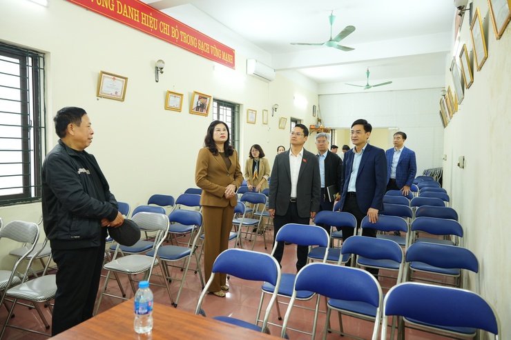 Xã Phù Đổng rà soát toàn diện điểm bầu cử: Siết chặt chuẩn bị, bảo đảm điều kiện tốt nhất phục vụ cử tri