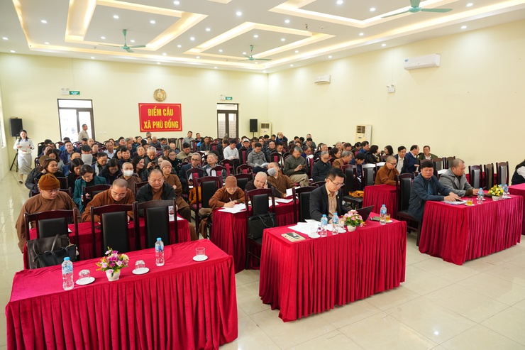 Xã Phù Đổng siết chặt quản lý lễ hội, xây dựng môi trường văn hóa chuẩn mực gắn với bảo tồn di tích