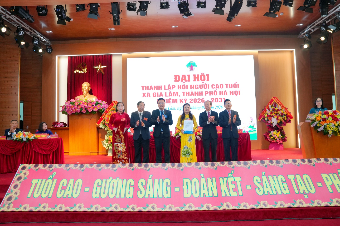 Thành lập Hội Người cao tuổi xã Gia Lâm: Kiện toàn tổ chức sau hợp nhất, phát huy vai trò “tuổi cao - gương sáng” trong giai đoạn mới