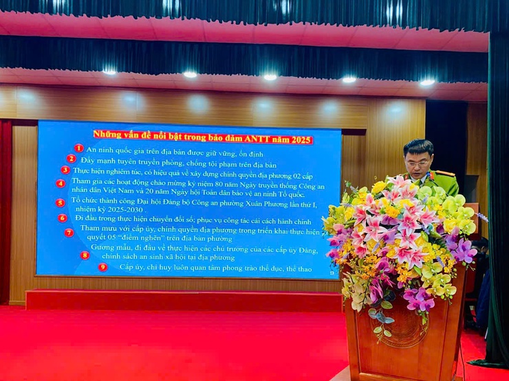 Công an phường Xuân Phương giữ vững an ninh trật tự, chủ động thích ứng mô hình chính quyền địa phương hai cấp