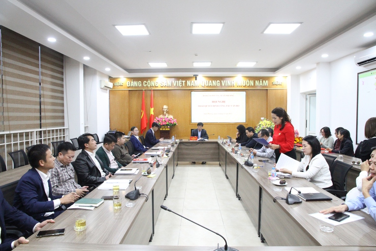 Xuân Phương củng cố đội ngũ cán bộ, nâng cao hiệu lực quản lý và phục vụ Nhân dân