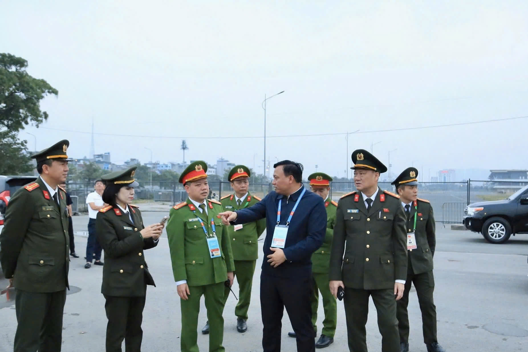 Công an thành phố Hà Nội diễn tập phương án bảo đảm giao thông phục vụ Chương trình nghệ thuật chào mừng Đại hội XIV của Đảng
