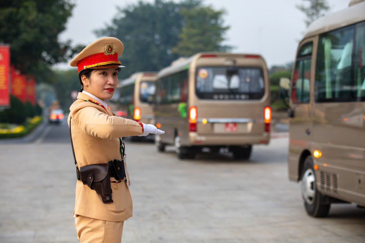 Hà Nội phân luồng giao thông phục vụ Chương trình nghệ thuật chào mừng Đại hội XIV của Đảng tại Mỹ Đình