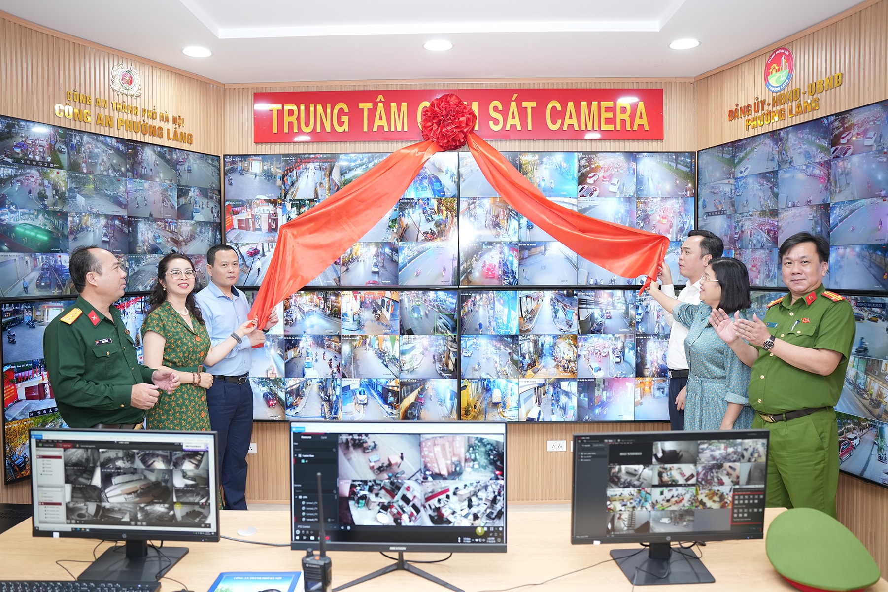 Phường Láng đổi mới mạnh mẽ, xử lý “điểm nghẽn” bằng hệ thống giám sát an ninh thông minh