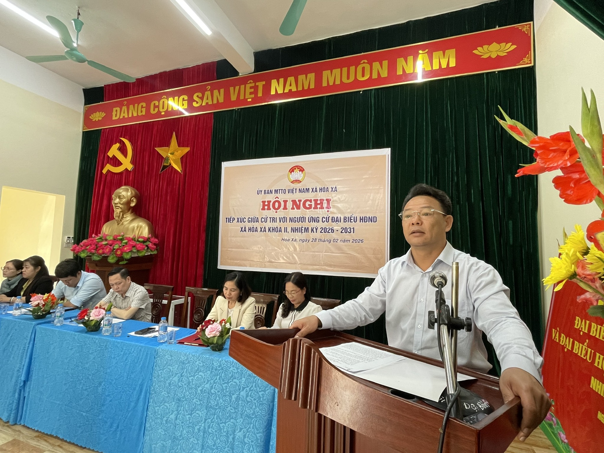 Ứng cử viên HĐND xã Hòa Xá tiếp xúc cử tri tại các thôn, củng cố niềm tin trước ngày bầu cử