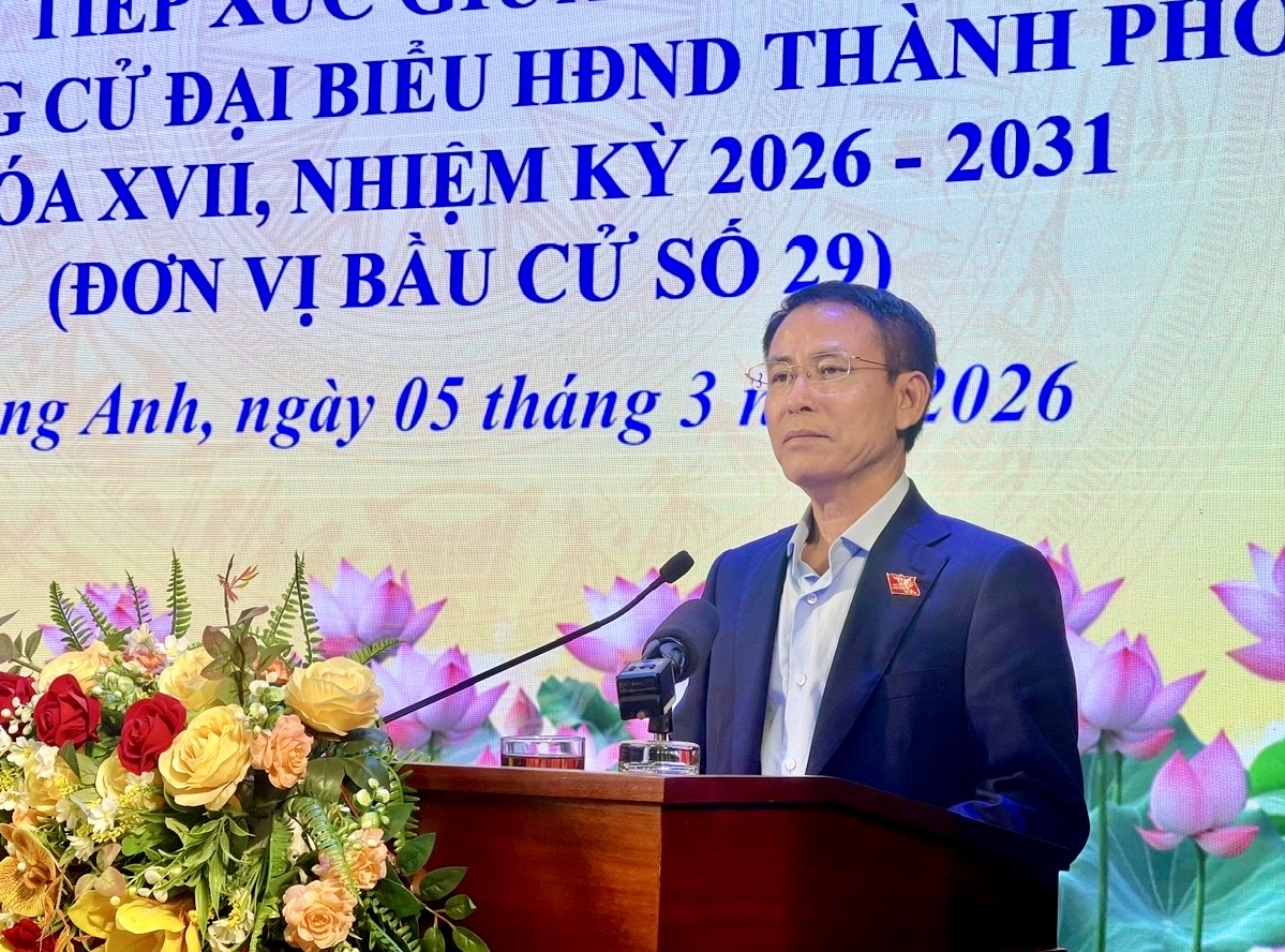 Phó Bí thư Thường trực Thành ủy Hà Nội Nguyễn Trọng Đông và các ứng cử viên tiếp xúc cử tri, vận động bầu cử tại Đơn vị bầu cử số 29