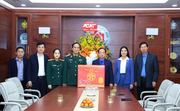 Lãnh đạo Hà Nội chúc mừng Bệnh viện Trung ương Quân đội 108, ghi nhận đóng góp nổi bật trong chăm sóc sức khỏe nhân dân Thủ đô