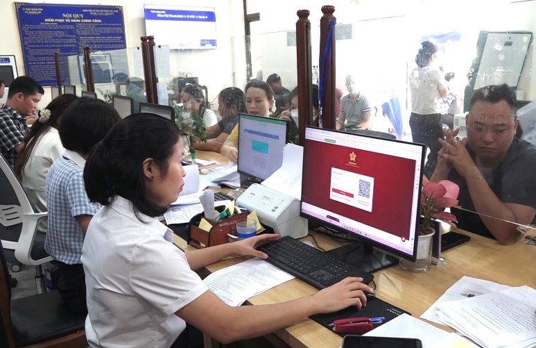 Nâng cao kỷ luật thực thi, đổi mới đánh giá cán bộ