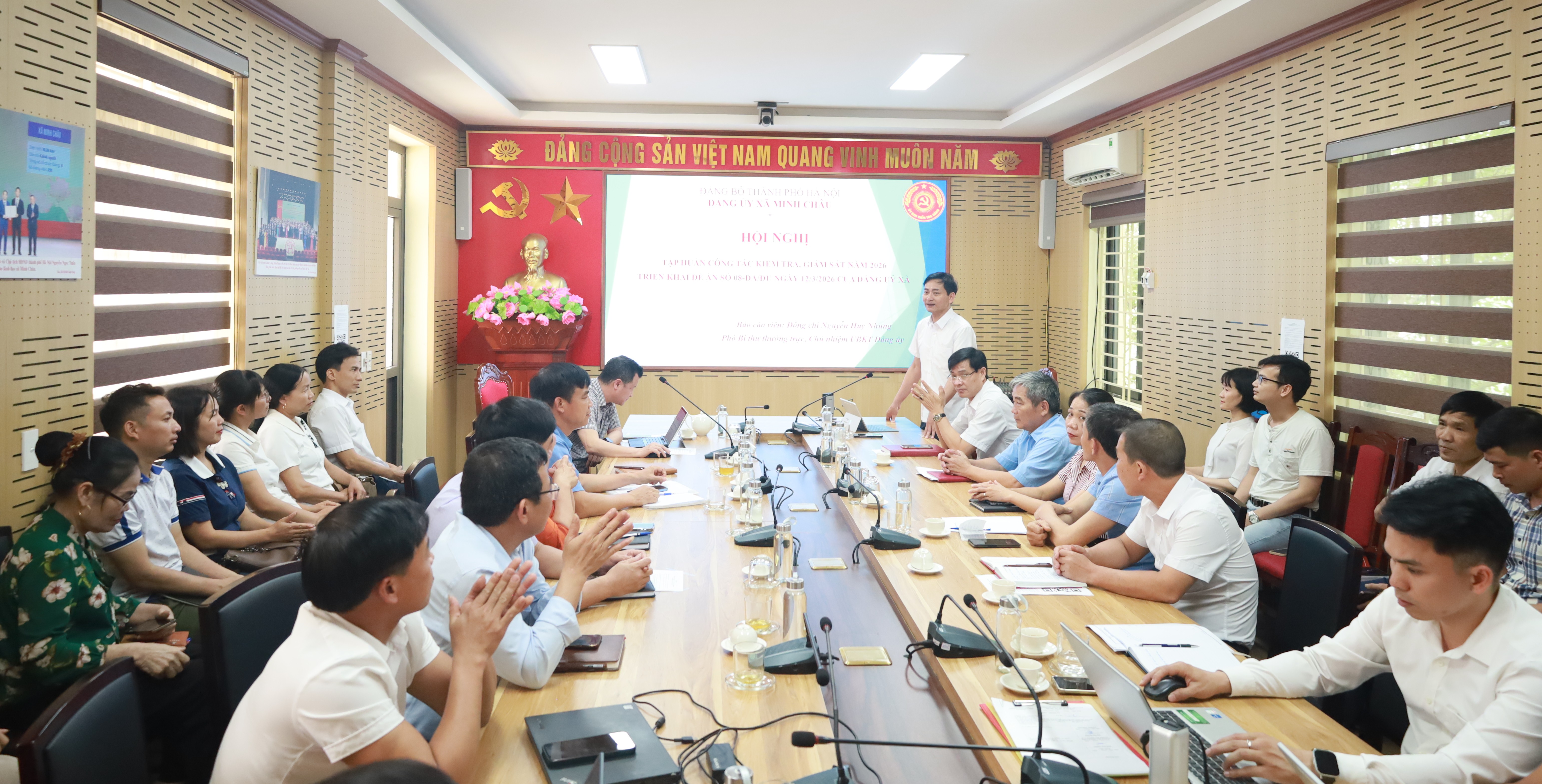 Xã Minh Châu nâng cao năng lực cán bộ kiểm tra, siết chặt kỷ luật trong Đảng từ cơ sở
