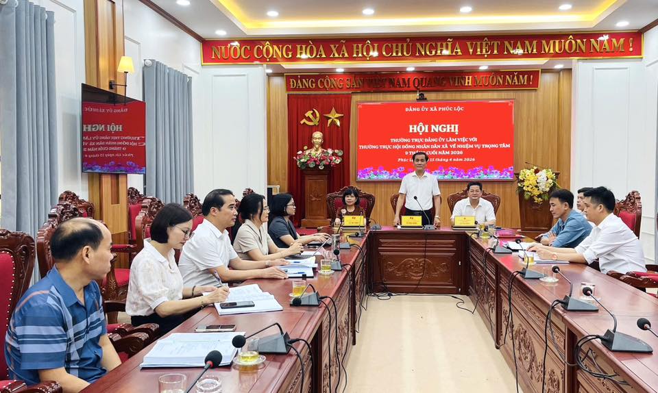 Thường trực Đảng uỷ xã Phúc Lộc làm việc với Thường trực HĐND xã