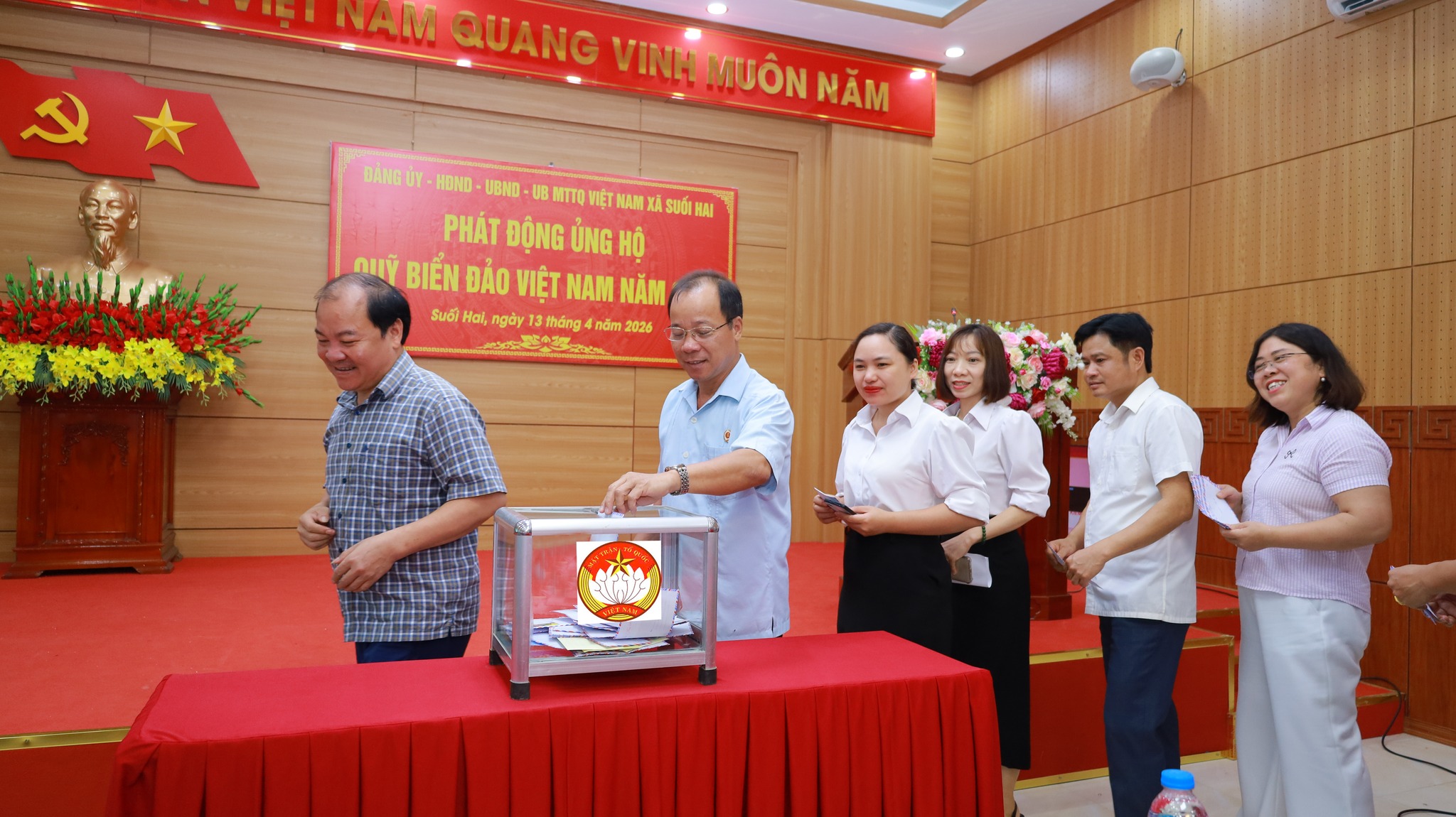 Xã Suối Hai phát động ủng hộ Quỹ “Vì biển, đảo Việt Nam” năm 2026, lan tỏa tinh thần trách nhiệm vì chủ quyền Tổ quốc