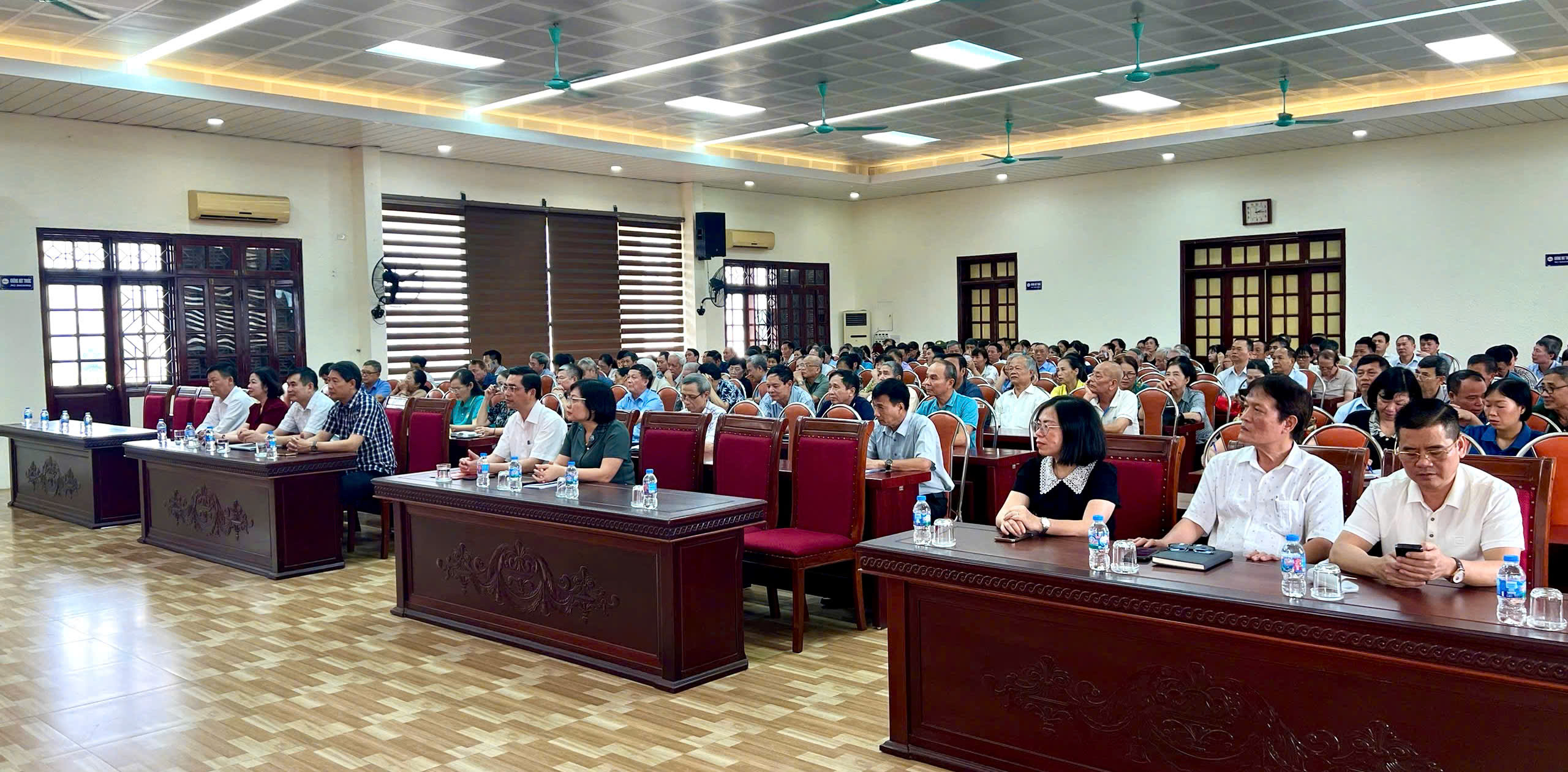 Xã Thanh Trì khai giảng lớp bồi dưỡng nghiệp vụ MTTQ năm 2026, nâng cao năng lực cán bộ cơ sở