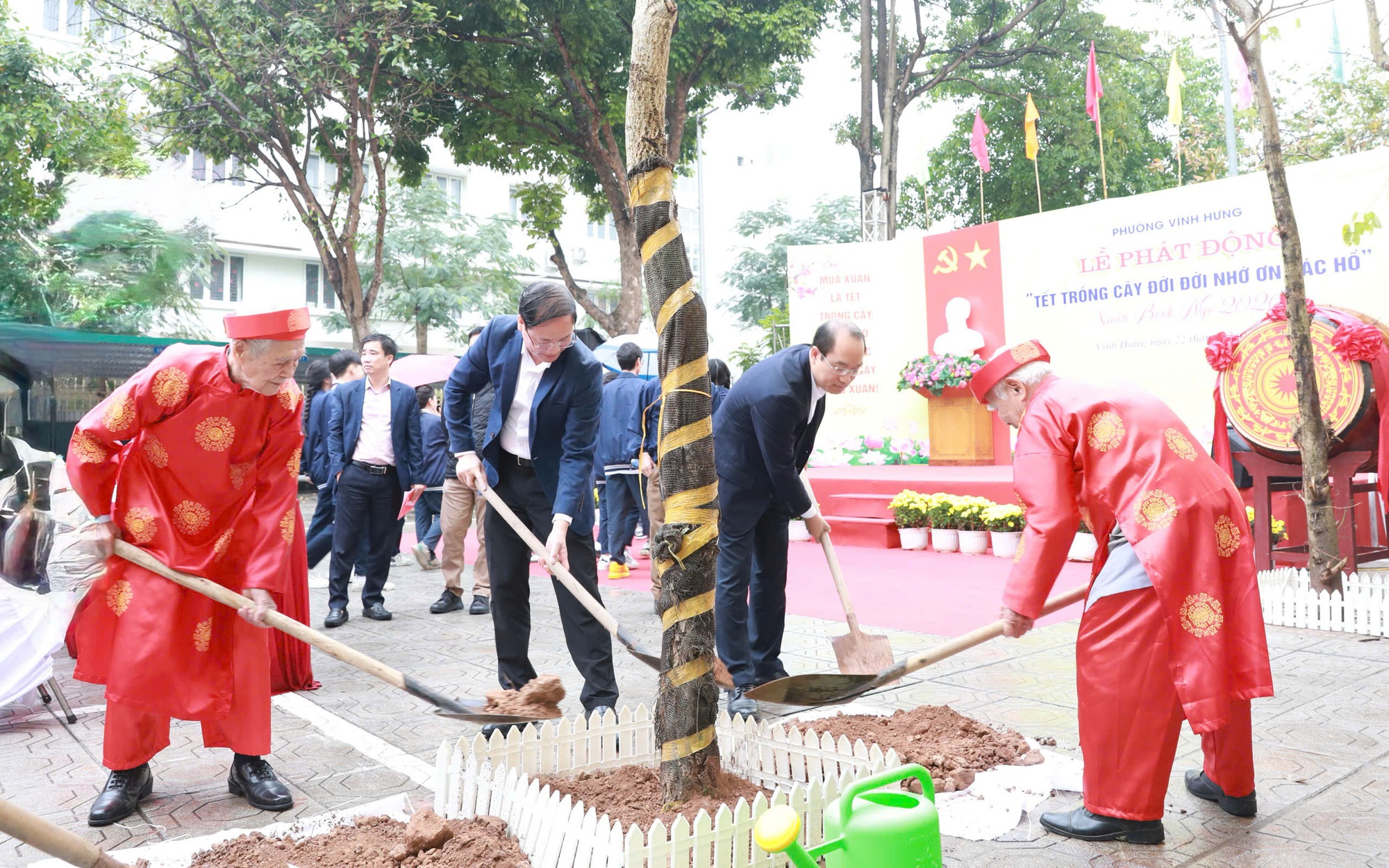 Phường Vĩnh Hưng phát động Tết trồng cây Xuân Bính Ngọ 2026, quyết tâm kiến tạo không gian xanh bền vững cho đô thị