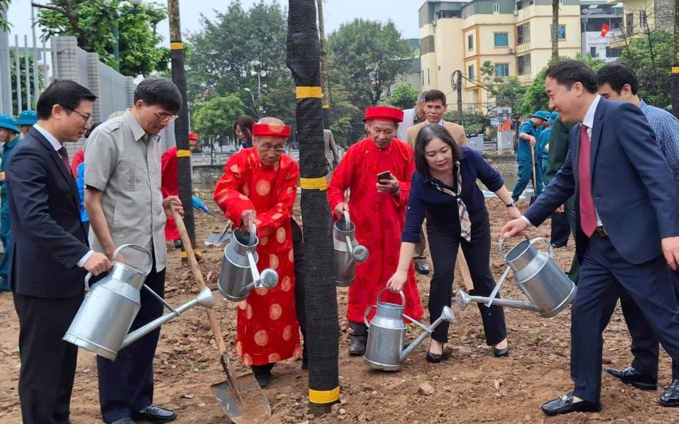 Phường Hoàng Liệt phát động “Tết trồng cây đời đời nhớ ơn Bác Hồ” Xuân Bính Ngọ 2026