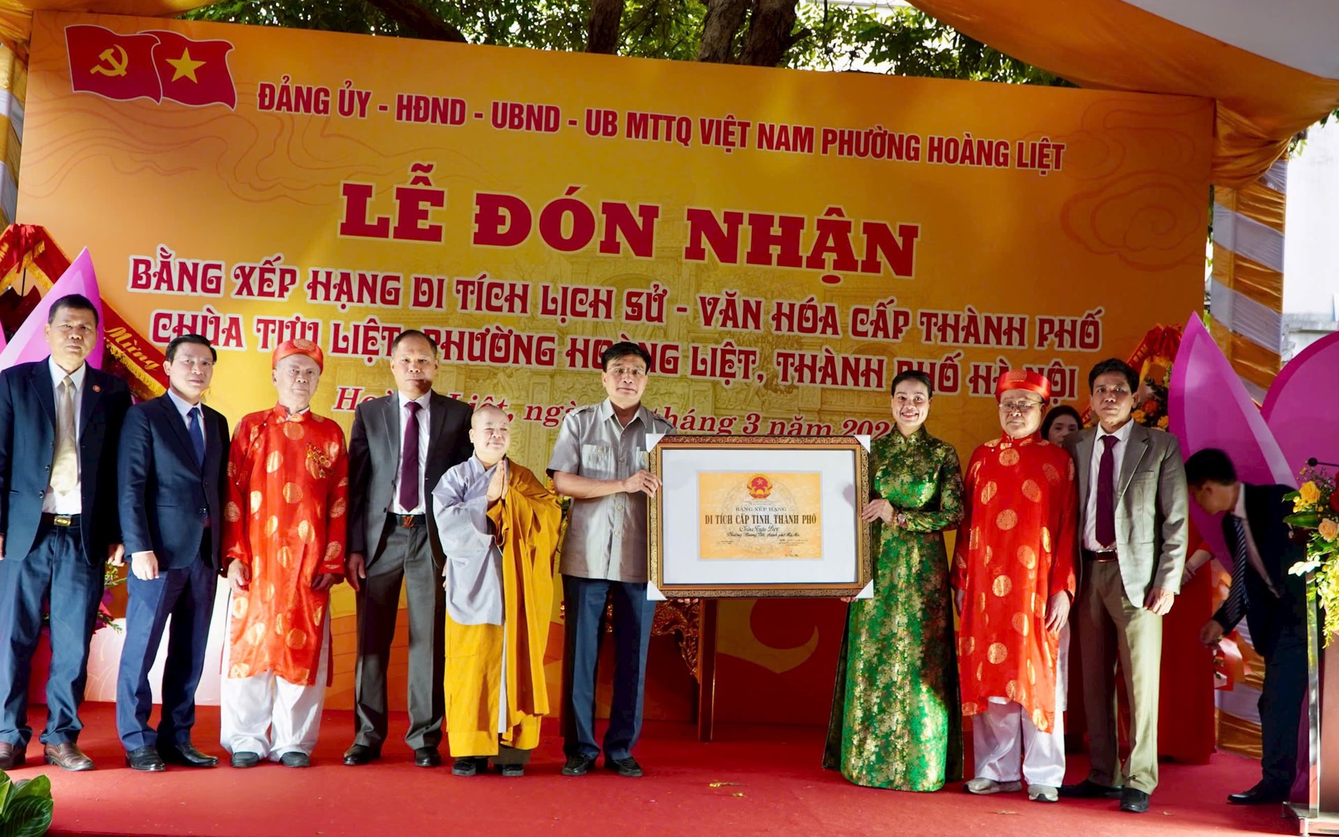 Phường Hoàng Liệt đón nhận Bằng xếp hạng di tích cấp Thành phố chùa Tựu Liệt