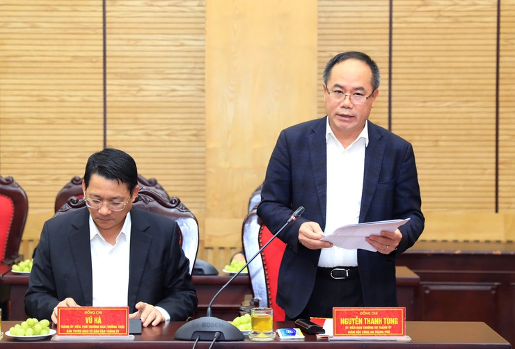 Hà Nội thành lập 12 đoàn kiểm tra, siết chặt giám sát triển khai nghị quyết tại cơ sở