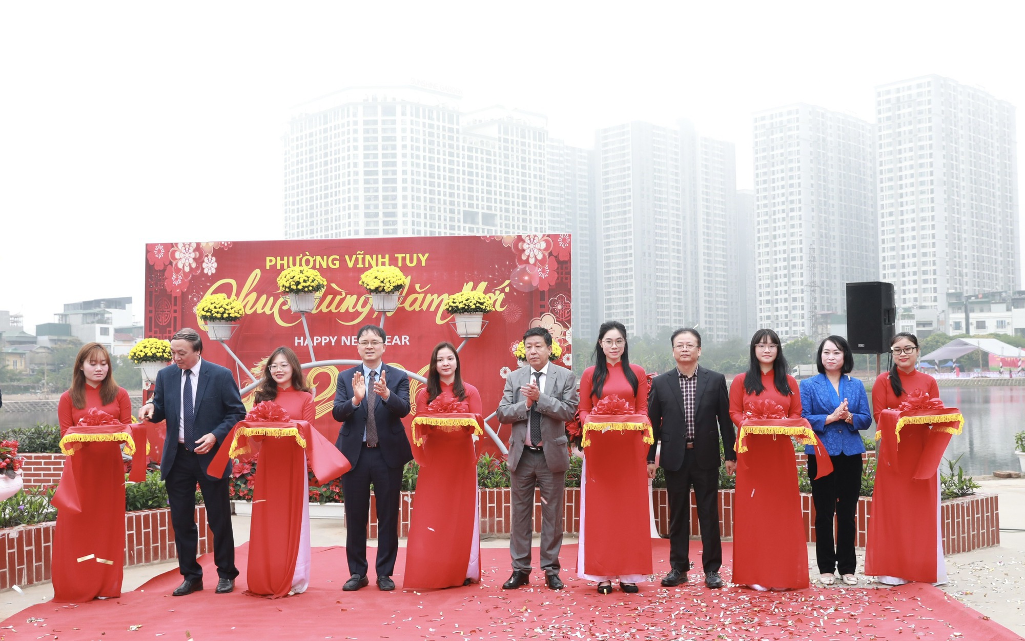 Phường Vĩnh Tuy khánh thành giai đoạn 1 cải tạo Ao cá Bác Hồ, kiến tạo không gian xanh giữa lòng đô thị