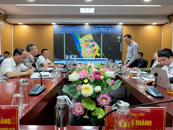 Phường Bồ Đề tăng tốc giải phóng mặt bằng các dự án trọng điểm, ưu tiên “làn xanh” cầu Trần Hưng Đạo và cầu Tứ Liên